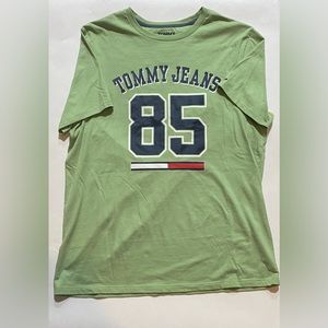 TOMMY JEANS TEE